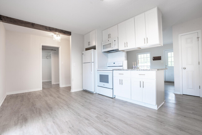 Building Photo - 301 Lula Belle Ln NW