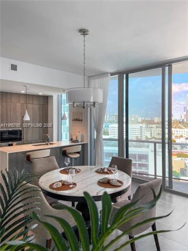 Building Photo - 17550 Collins Ave