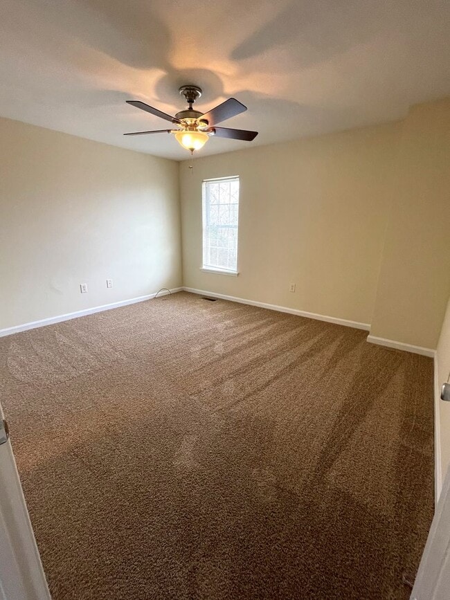 Building Photo - 1028 Cherry Hills Ct