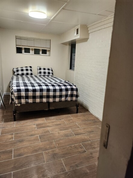 Building Photo - 7757 Frederick Ct