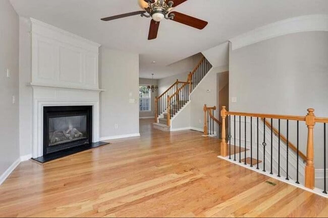 Building Photo - 1306 Thornborough Dr