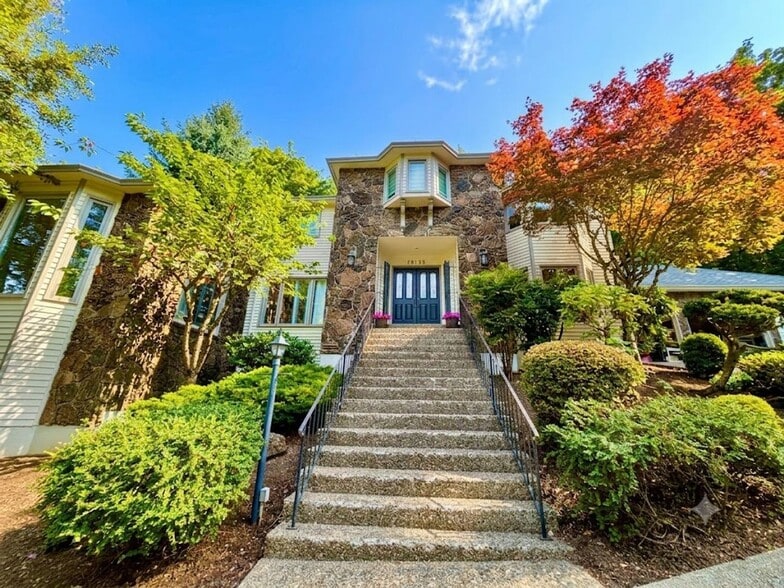 Building Photo - 18132 Westview Dr