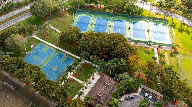 Building Photo - 10730 NW 66th St