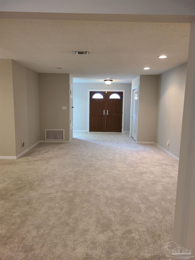 Building Photo - 9007 Autumn Ln
