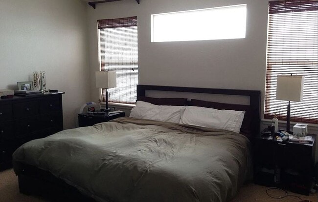 Building Photo - Gorgeous Broadlands home for rent.