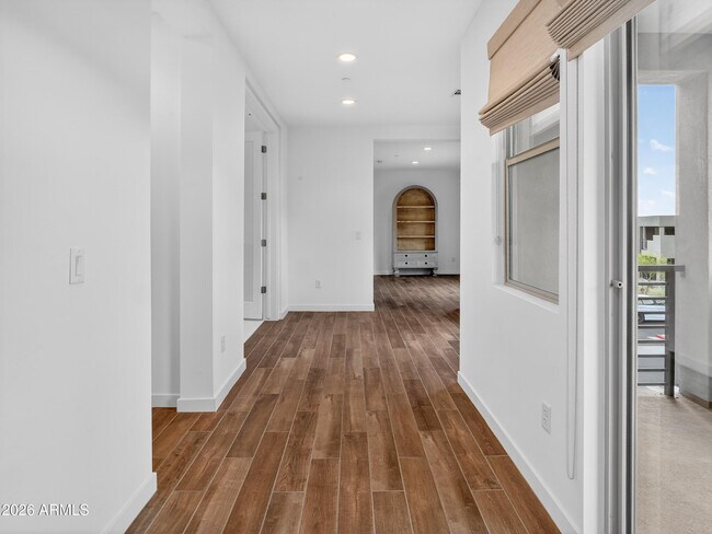 Building Photo - 11673 N 136th St