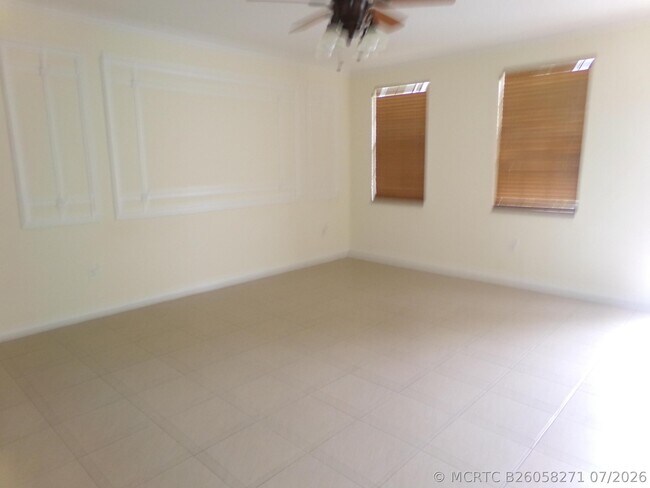 Building Photo - 2132 SE Eatonville Dr