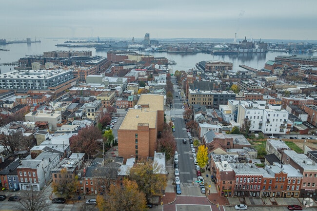 Building Photo - Lemko Community