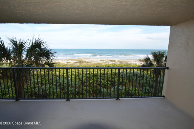 Building Photo - 8500 Ridgewood Ave