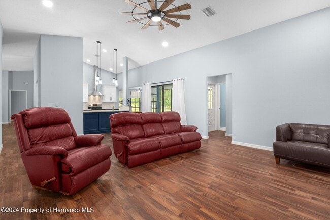 Building Photo - 7001 Griffin Rd