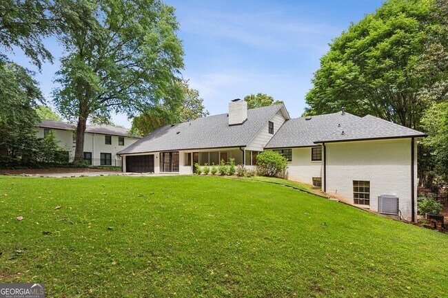 Building Photo - 4708 Tall Pines Dr NW