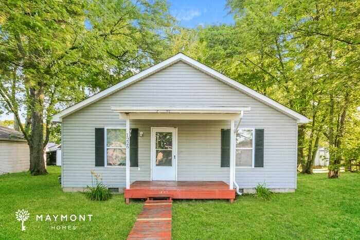 Primary Photo - 1226 E 3rd St