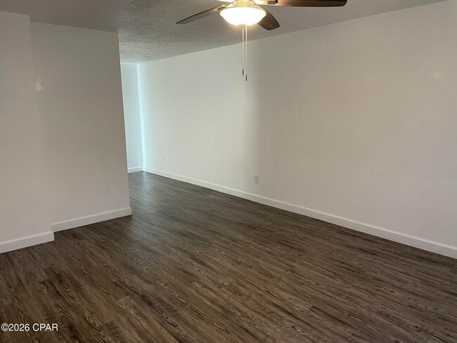 Building Photo - 2712 E 17th St