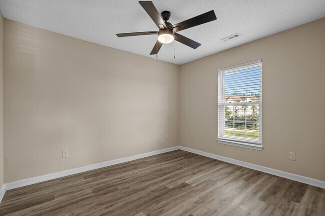 Building Photo - 3675 Clay Pond Rd