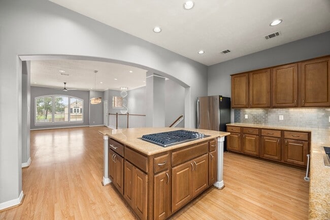 Building Photo - 7930 Stoneyway Dr