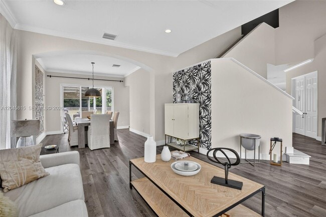 Building Photo - 981 Waterside Cir