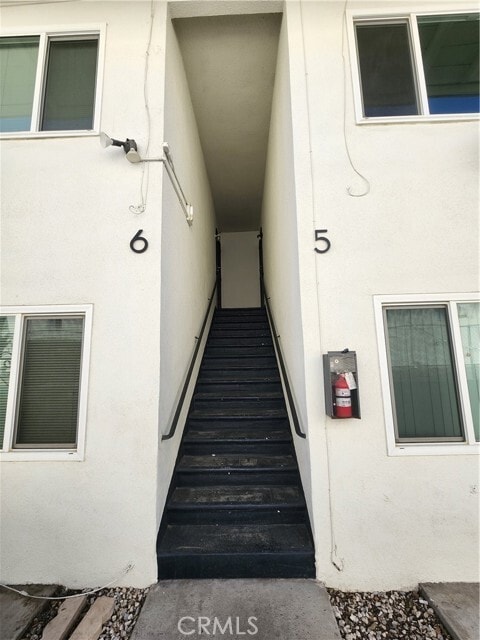 Building Photo - 8231 Tapia Via Dr