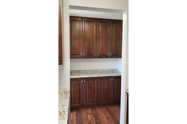 Floorplan - Sun Valley Gardens Apartments | Comfortable Living in El Cajon, CA