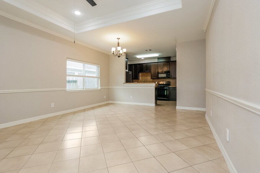 Building Photo - 23733 Briar Tree Dr