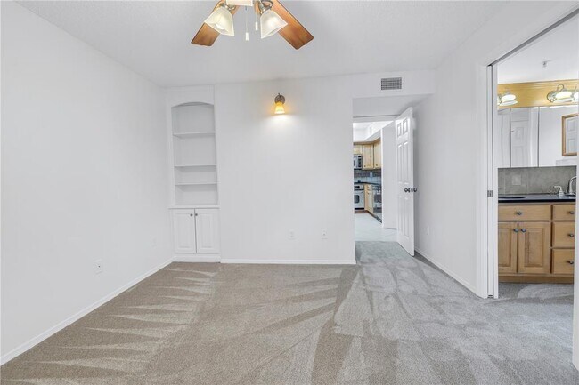 Building Photo - 2400 Feather Sound Dr