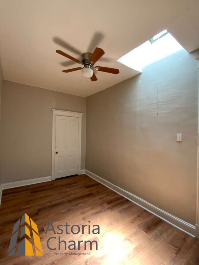 Building Photo - 3 Bedroom 1.5 Bath Baltimore Home with Finished Basement and Fenced Yard