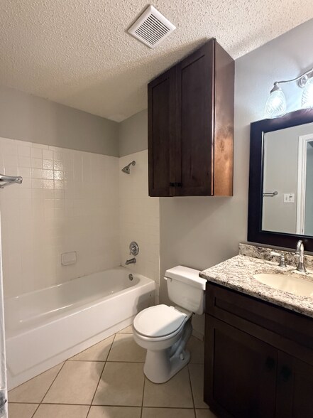 Building Photo - 8343 Morning Grove