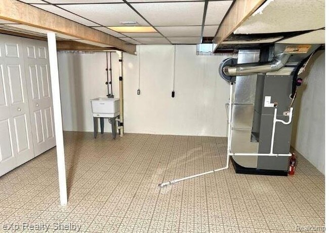 Building Photo - 13770 White Cap Dr