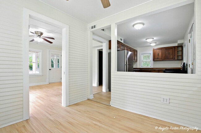 Building Photo - 41028 N Ridge Cir