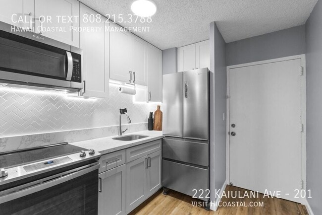Building Photo - 222 Ka?iulani Ave