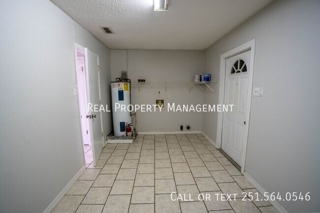 Building Photo - 4651 Carlile Dr