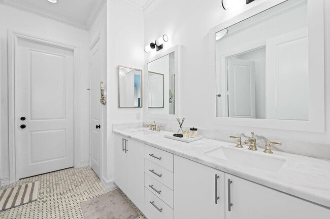 Building Photo - 373 E Cannery Row Cir