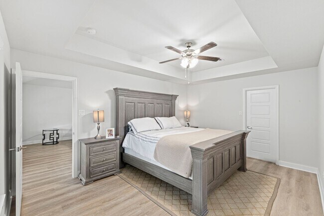 Building Photo - Beautiful just remodeled from top to bottom house in La Marque TX!