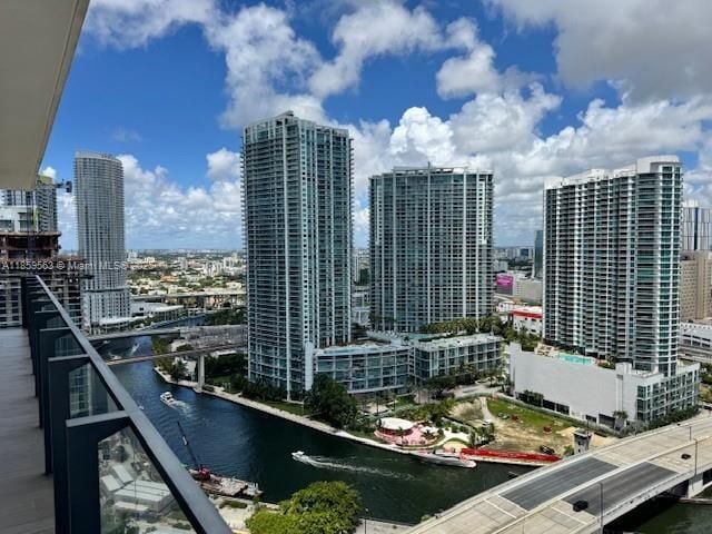 Building Photo - 68 SE 6th St