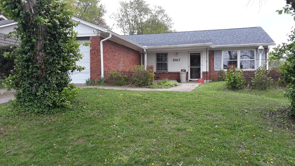 Building Photo - 6817 Holly Lake Dr