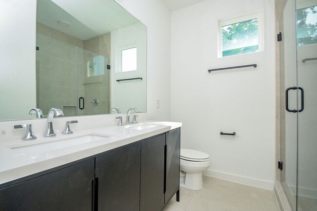 Building Photo - 4358 Clover St