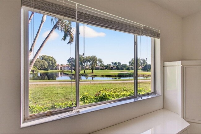 Building Photo - 2512 Coco Plum Blvd