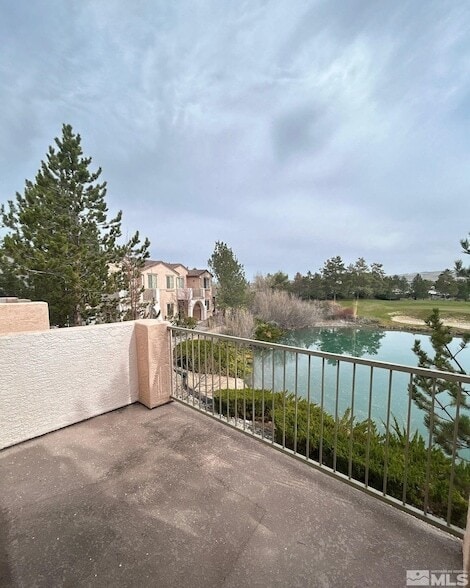 Building Photo - 6230 Ingleston Dr