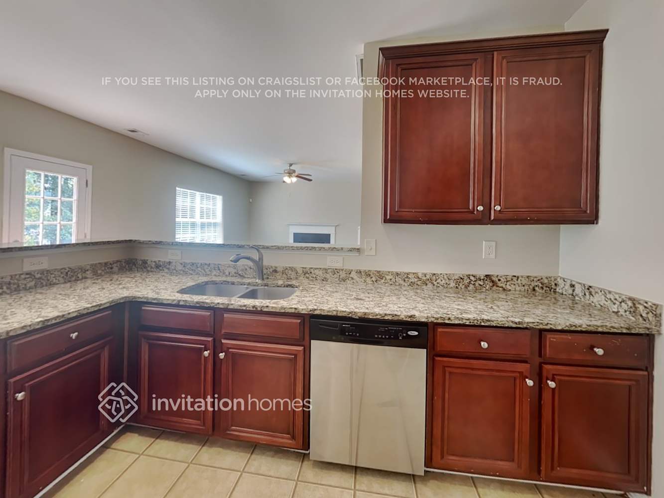 Building Photo - 1592 Ewing Farm Dr