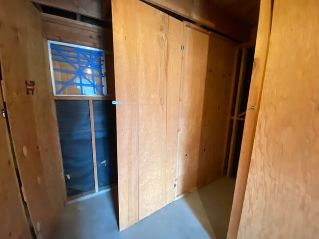 Building Photo - 1 Bedroom in Incline - 1 mi to Burnt Cedar!