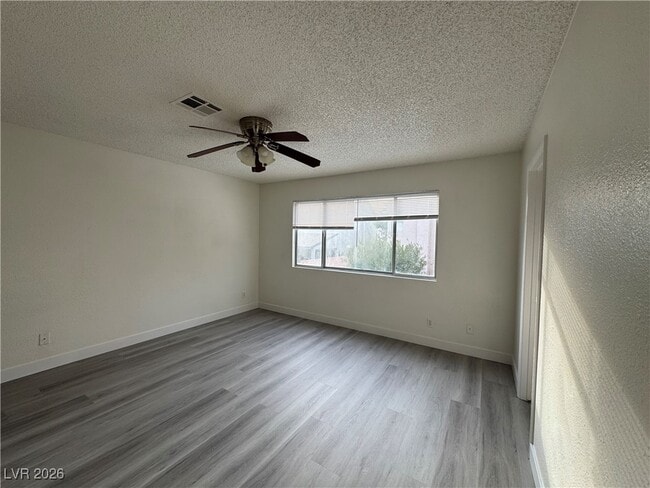 Building Photo - 4045 N Elkridge Dr