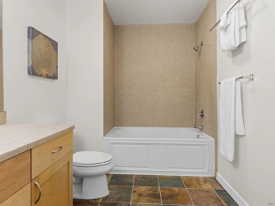 Building Photo - 1150 J St