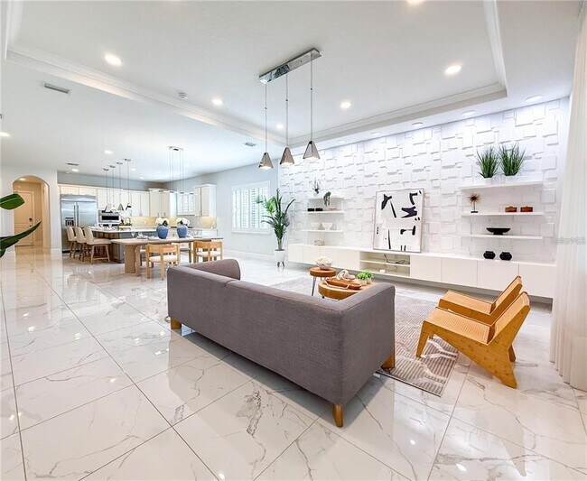 Building Photo - 13125 Casabella Dr