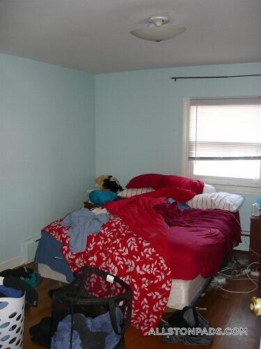 Building Photo - 26 Greylock Rd