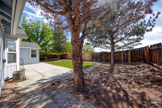 Building Photo - 970 Teresa Pl