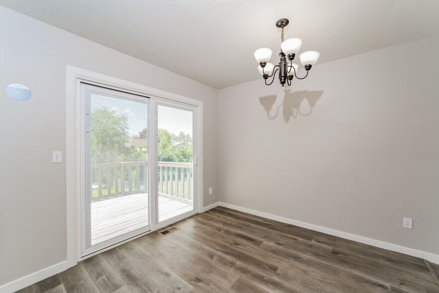 Building Photo - 2619 W 4650 S