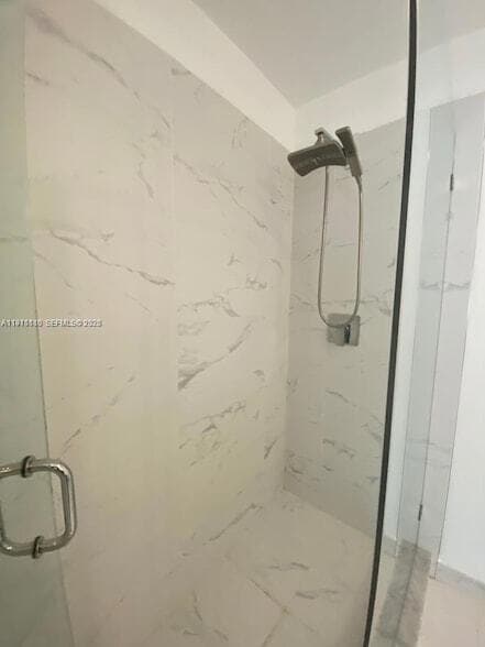 Building Photo - 2561 NE 193rd St