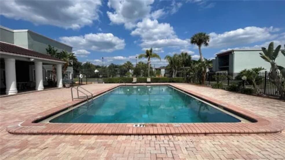 Building Photo - 14417 Americana Cir