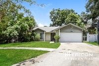 Building Photo - 328 Sir Lawrence Dr