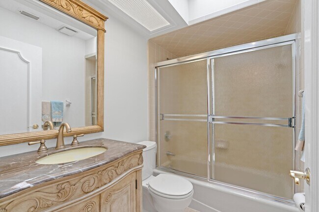 Building Photo - 2626 Erickson Dr