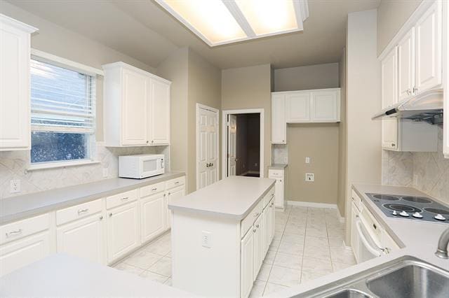 Building Photo - 1804 Arrow Wood Dr